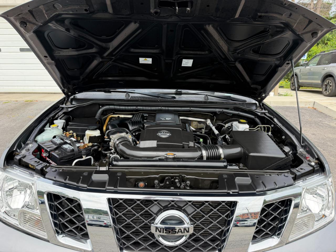 Nissan Frontier SV Crew Cab 5AT 4WD 2018