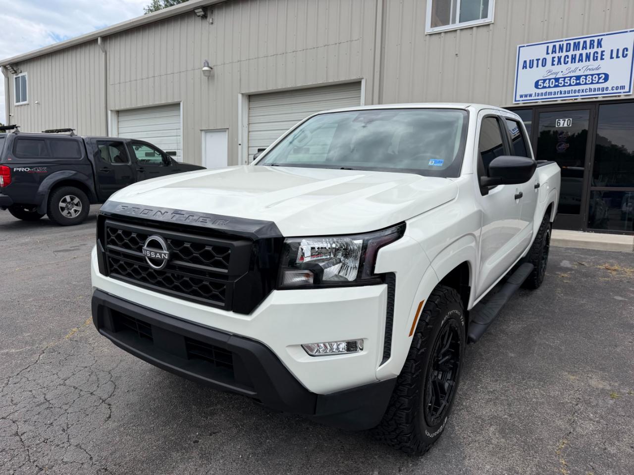Nissan Frontier S Crew Cab 4WD 2022