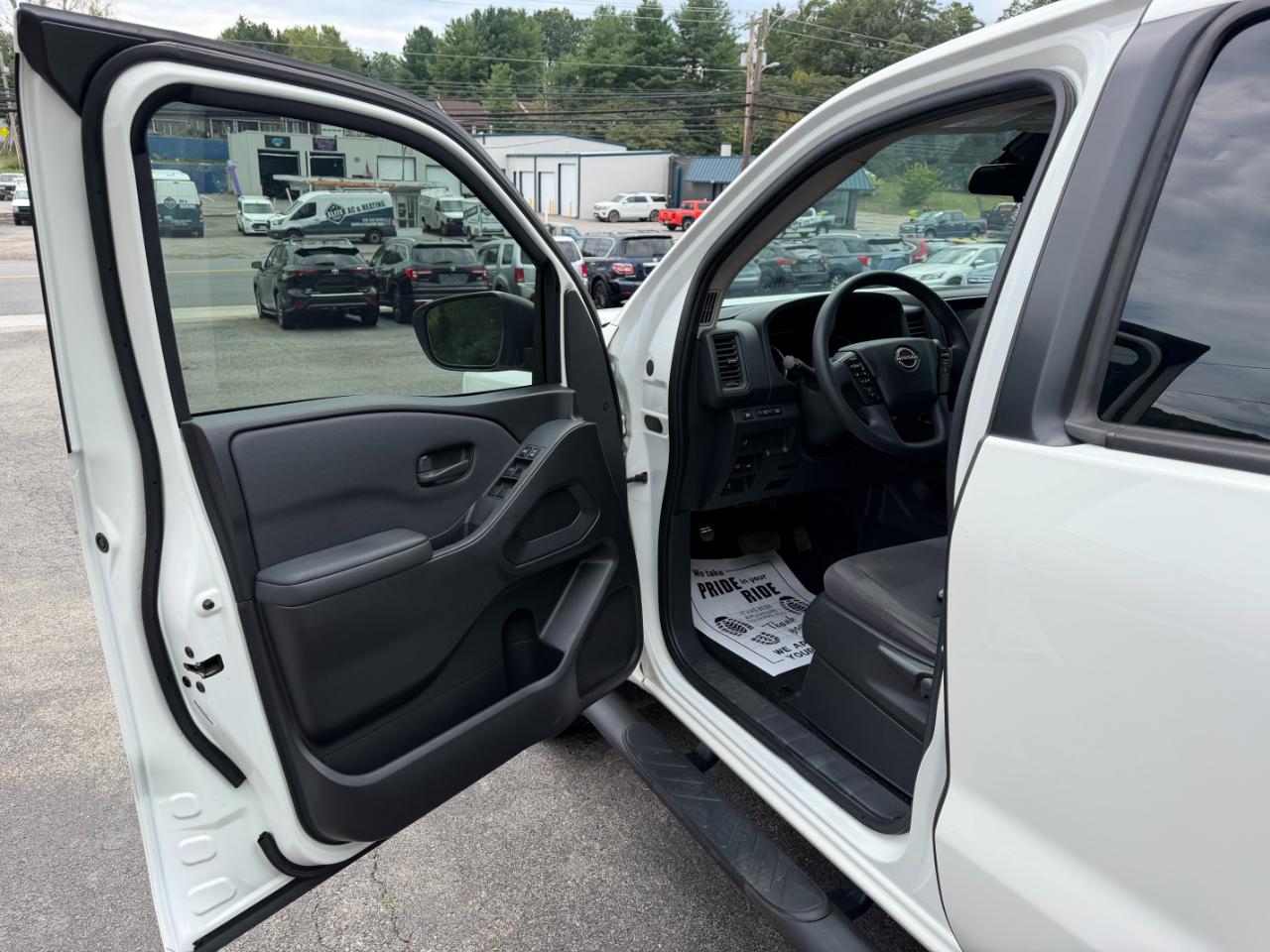 Nissan Frontier S Crew Cab 4WD 2022