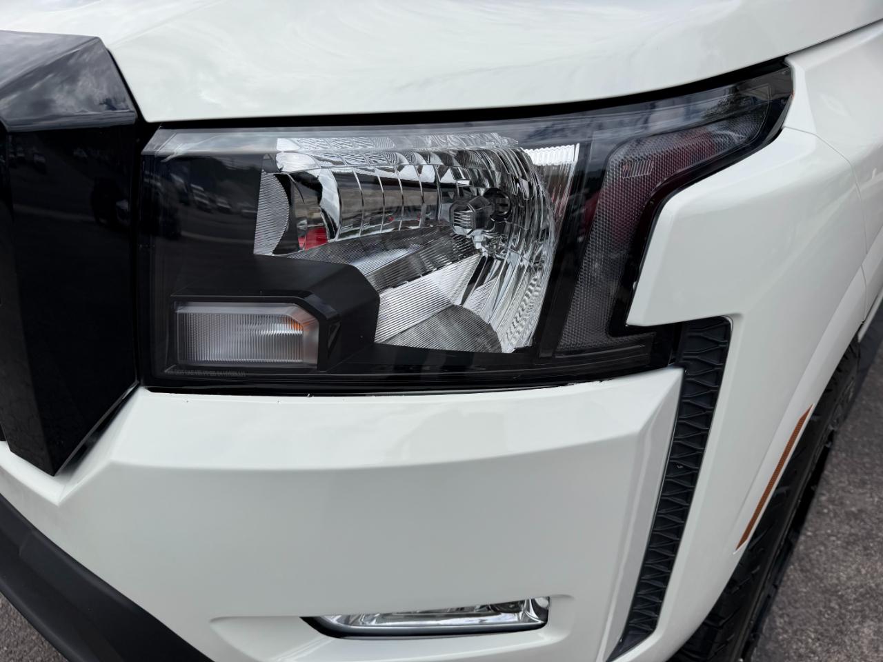 Nissan Frontier S Crew Cab 4WD 2022
