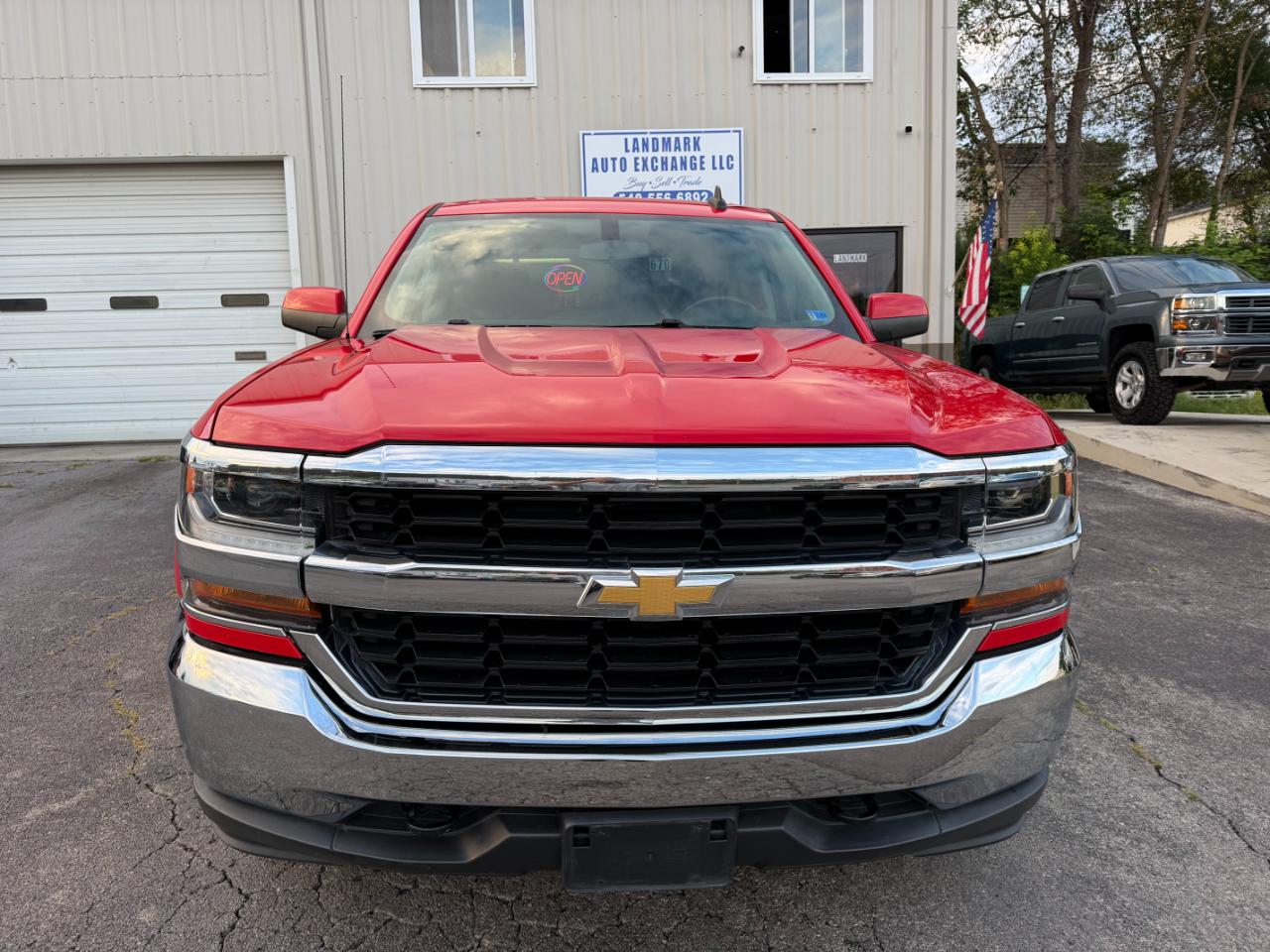 Chevrolet Silverado 1500 LT Crew Cab 4WD 2017