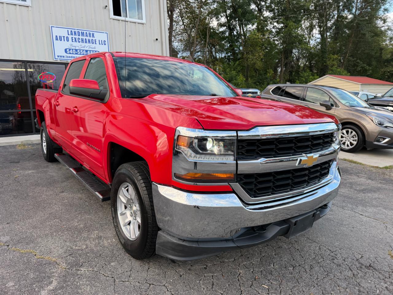 Chevrolet Silverado 1500 LT Crew Cab 4WD 2017