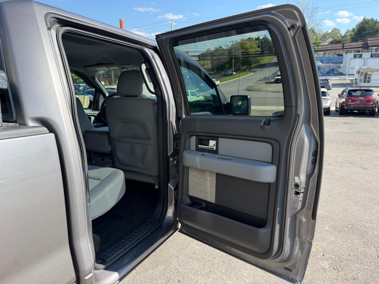 Ford F-150 XLT SuperCrew 6.5-ft Box 4WD 2014