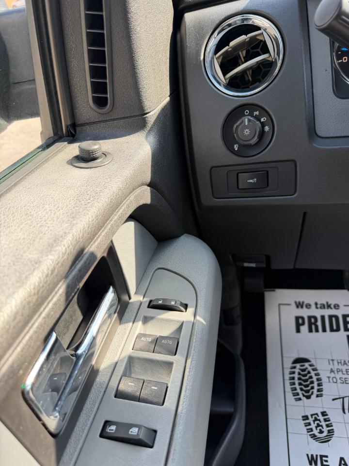 Ford F-150 XLT SuperCrew 6.5-ft Box 4WD 2014