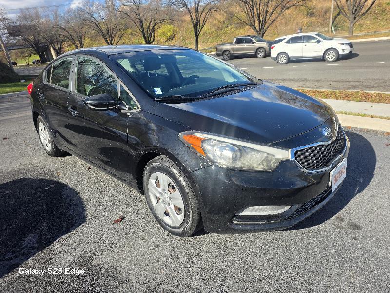 2015 Kia Forte LX photo 3
