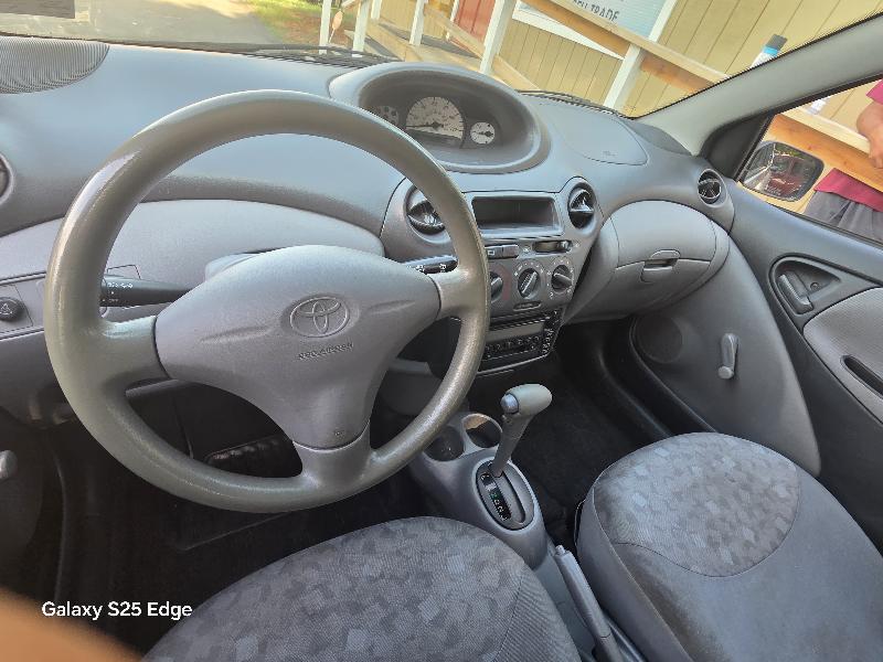 Toyota ECHO 4-Door 2001