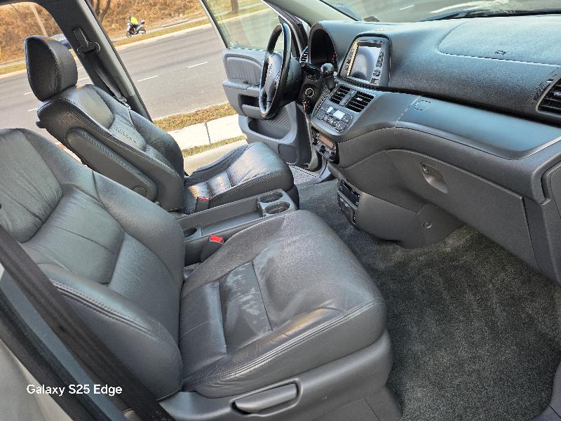 Honda Odyssey EX-L w/ DVD and Navigation 2007