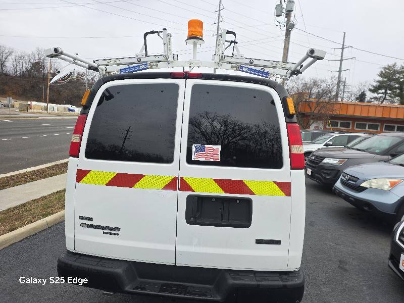 Chevrolet Express 2500 Cargo 2011