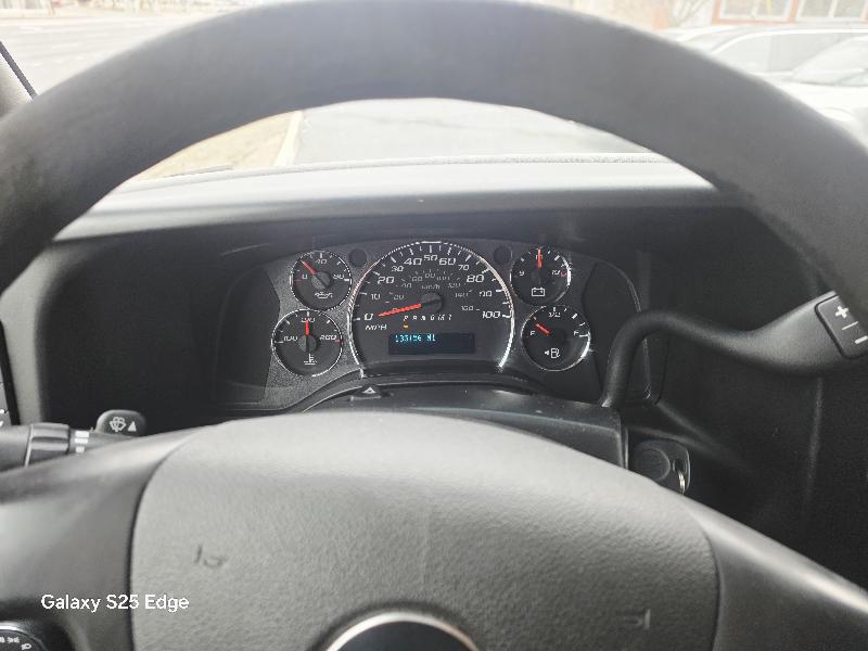 Chevrolet Express 2500 Cargo 2011