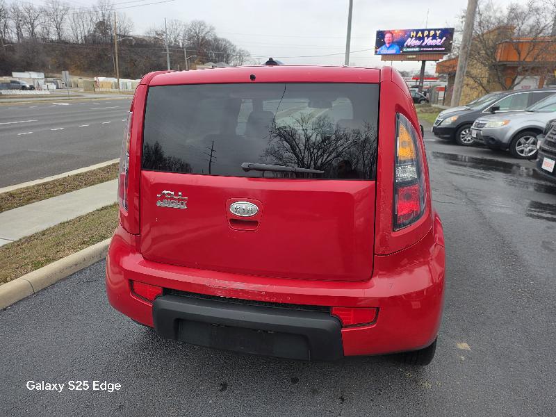 Kia Soul + 2010