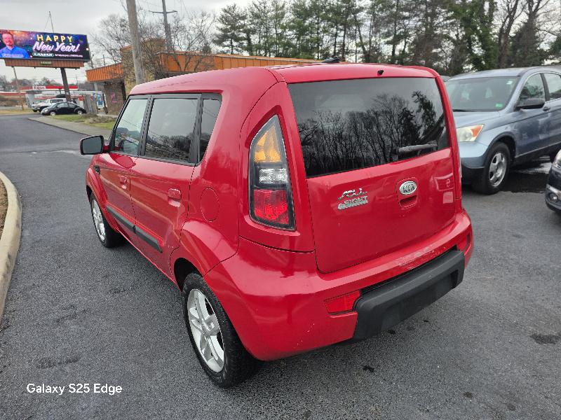 Kia Soul + 2010