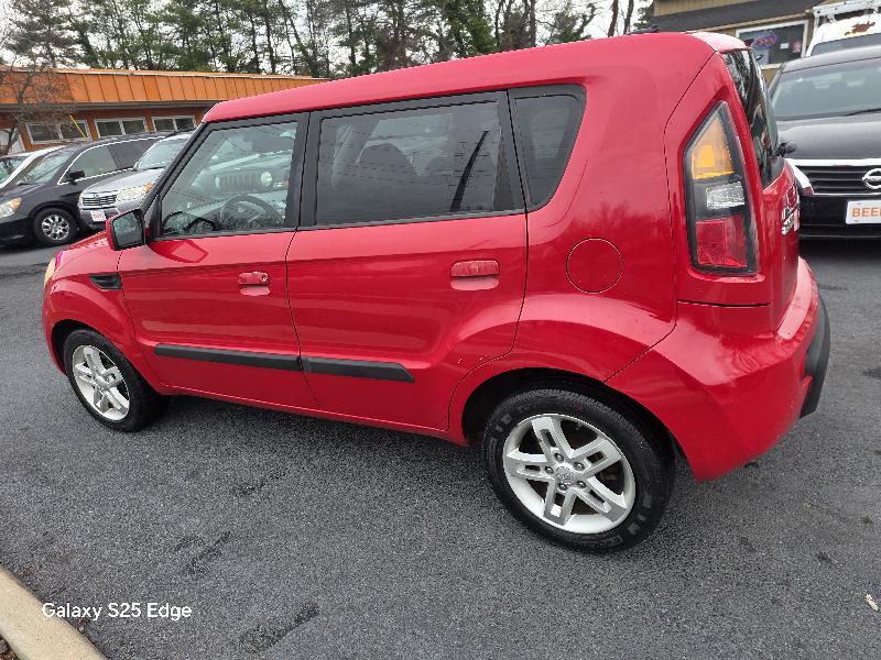 Kia Soul + 2010
