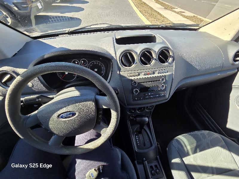 Ford Transit Connect XLT 2012