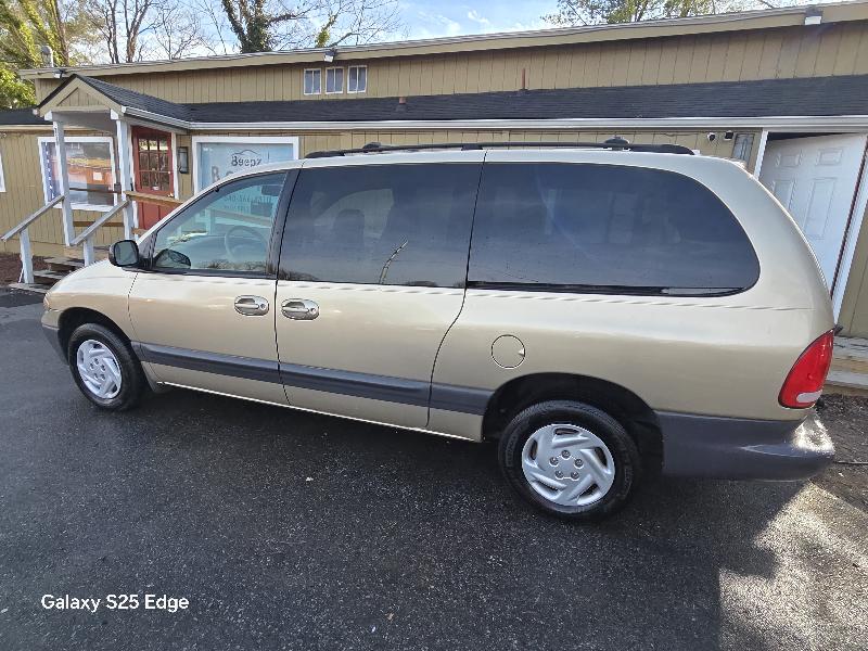 Dodge Grand Caravan SE 2000