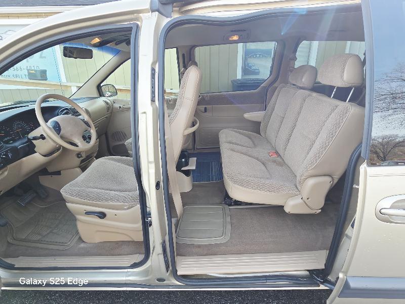 Dodge Grand Caravan SE 2000