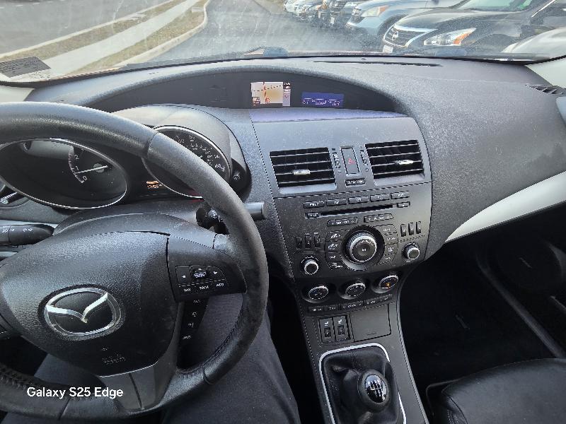 Mazda MAZDA3 s Grand Touring 4-Door 2012