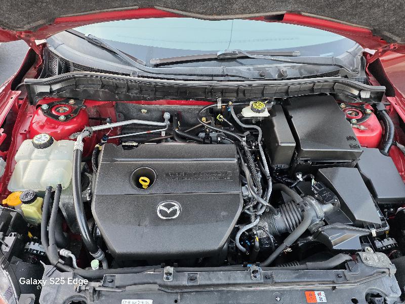 Mazda MAZDA3 s Grand Touring 4-Door 2012