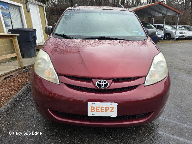 Toyota Sienna LE FWD 8-Passenger Seating 2008