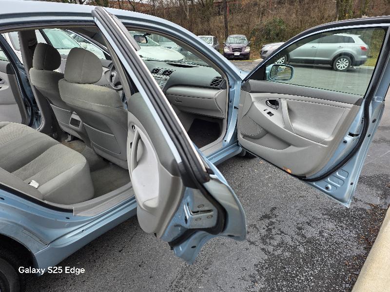 Toyota Camry CE 5-Spd AT 2007
