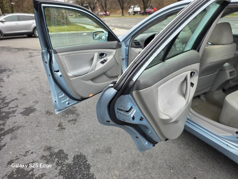 Toyota Camry CE 5-Spd AT 2007