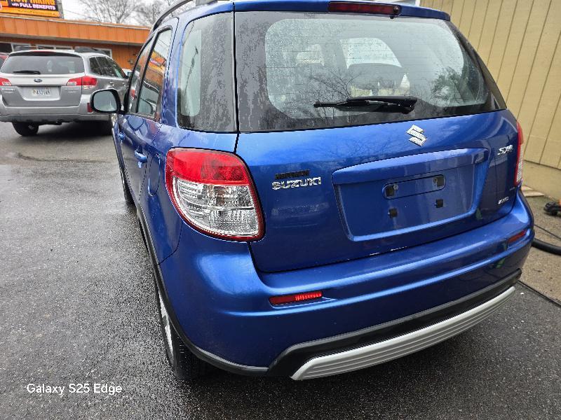 Suzuki SX4 Crossover Premium AWD 2012