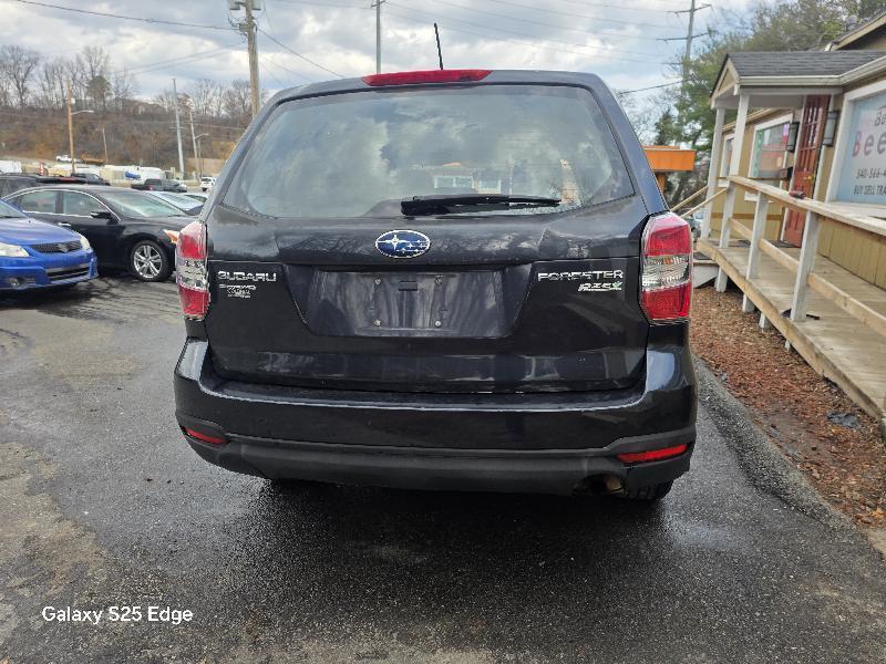 Subaru Forester 2.5i 2014