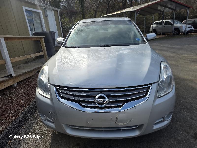Nissan Altima 2.5 2012
