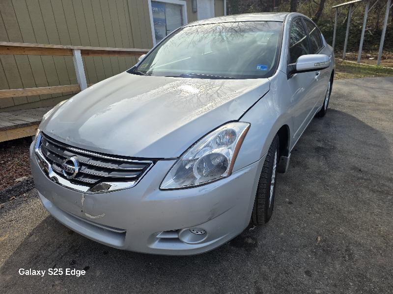 Nissan Altima 2.5 2012