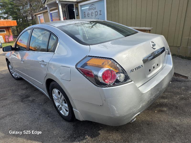 Nissan Altima 2.5 2012