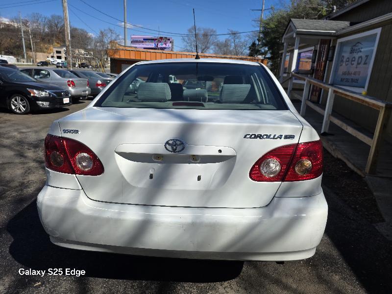 Toyota Corolla 4dr Sdn CE Auto 2007