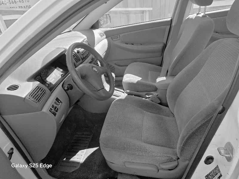 Toyota Corolla 4dr Sdn CE Auto 2007