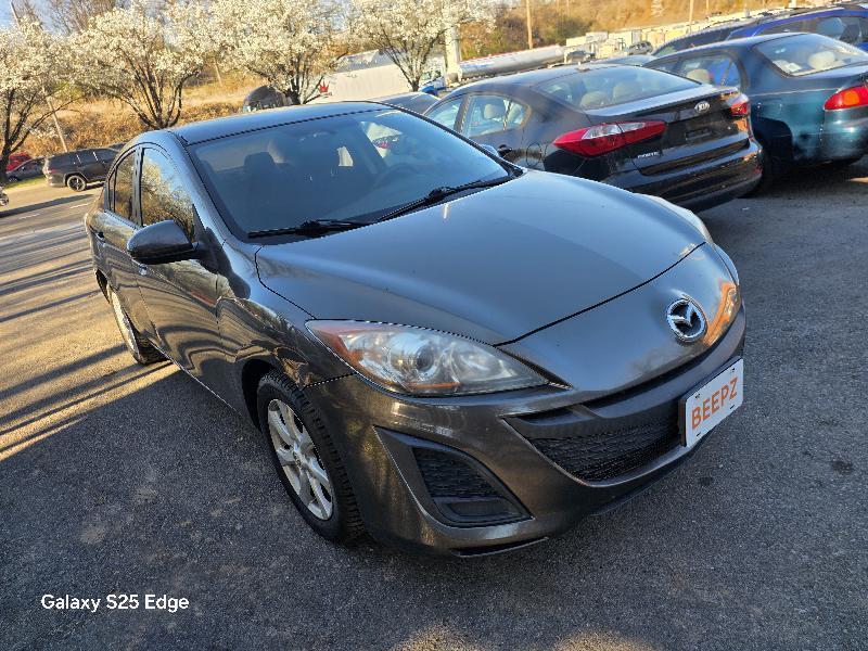 Mazda MAZDA3 i Touring 4-door 2010