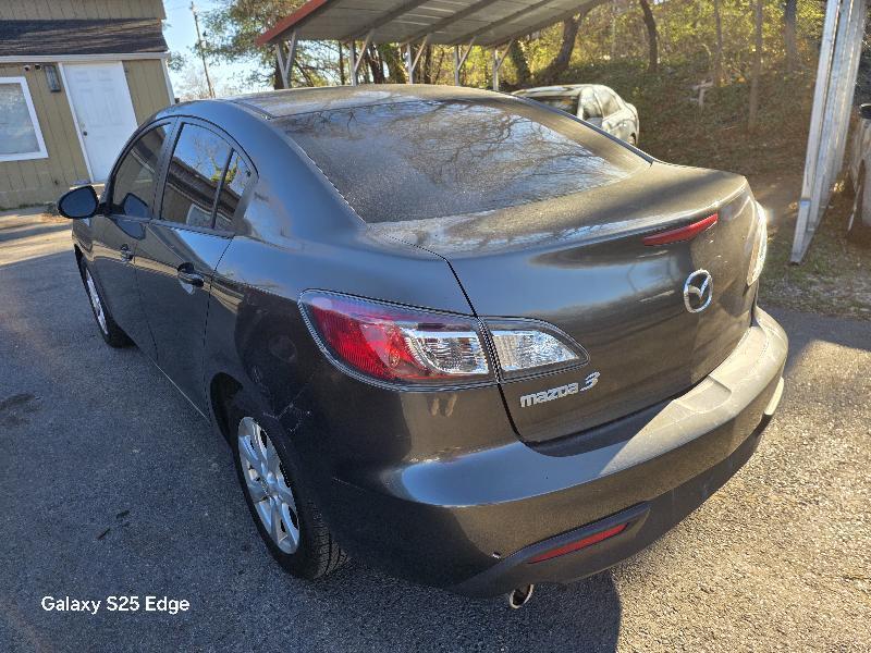 Mazda MAZDA3 i Touring 4-door 2010