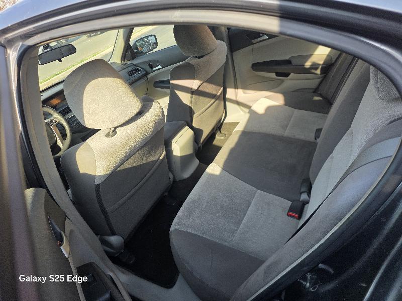 Honda Accord LX sedan 2009