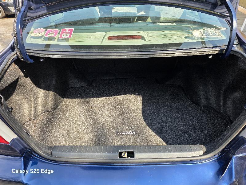 Toyota Corolla CE 2005