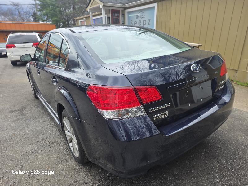 Subaru Legacy 2.5i 2014