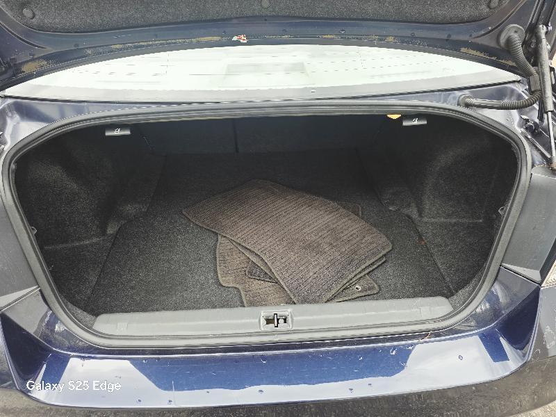 Subaru Legacy 2.5i 2014