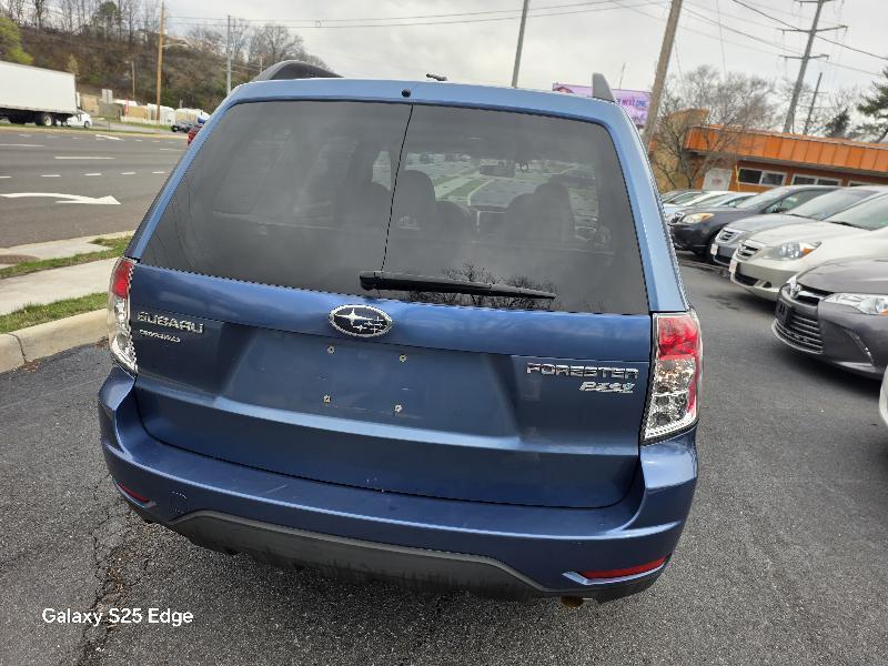 Subaru Forester 2.5X Premium 2010
