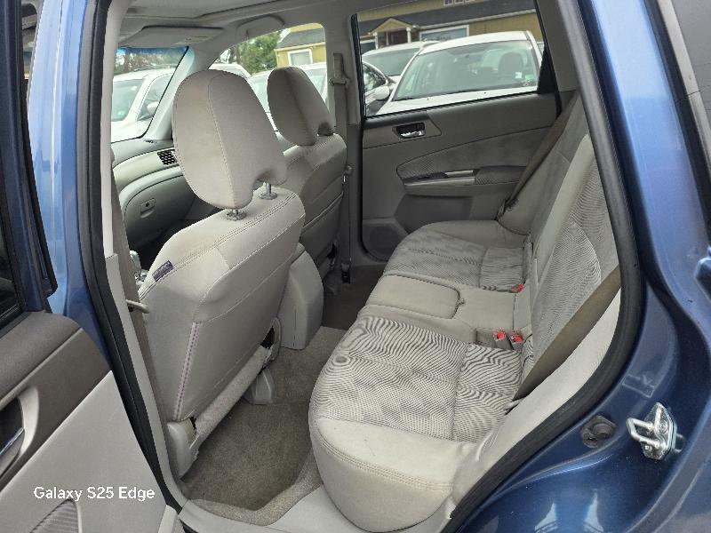 Subaru Forester 2.5X Premium 2010