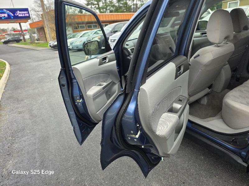 Subaru Forester 2.5X Premium 2010