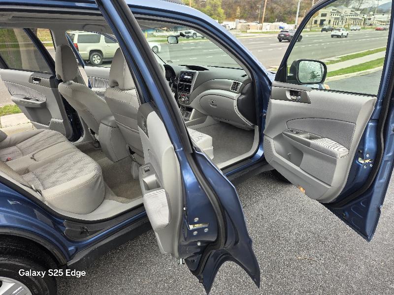 Subaru Forester 2.5X Premium 2010