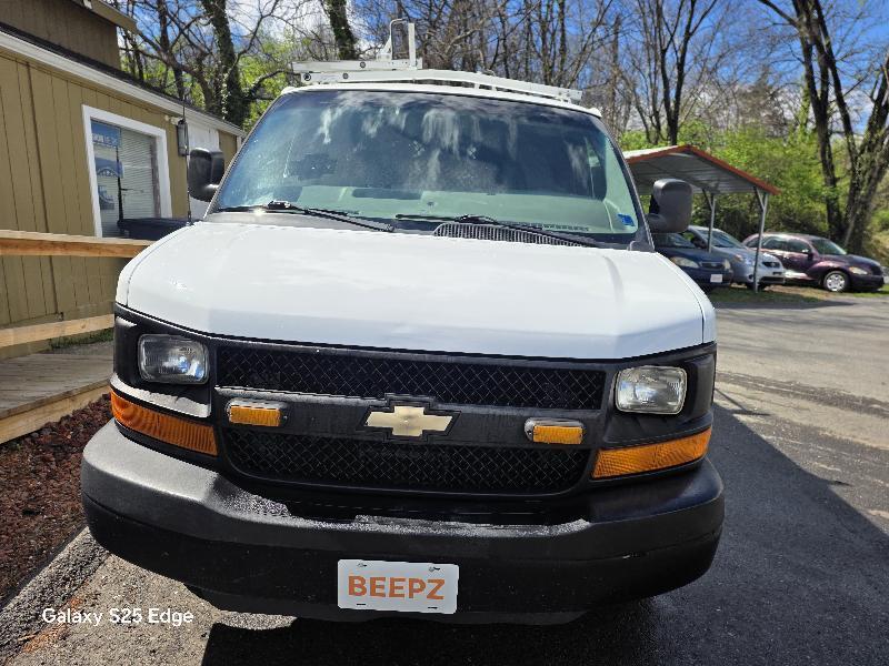 Chevrolet Express 2500 Cargo 2011