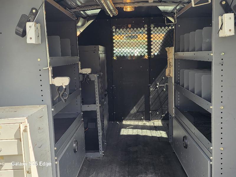 Chevrolet Express 2500 Cargo 2011