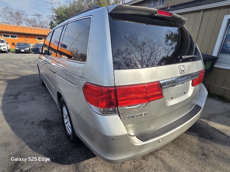 Honda Odyssey Touring w/ PAX Tires 2009