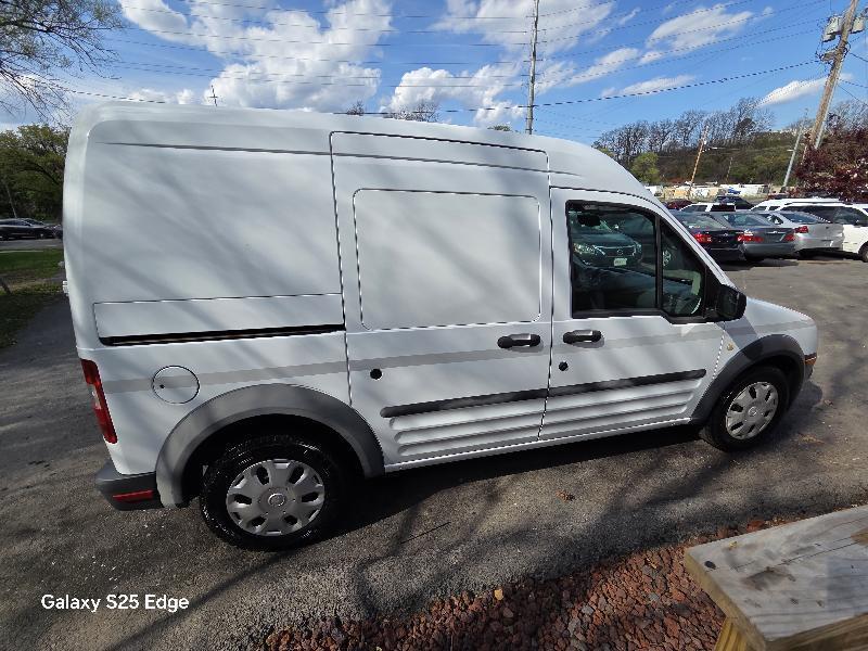Ford Transit Connect XL with Side and Rear Door Glass 2011