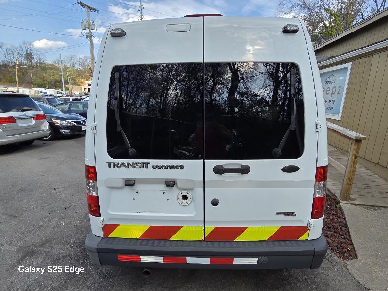 Ford Transit Connect XL with Side and Rear Door Glass 2011