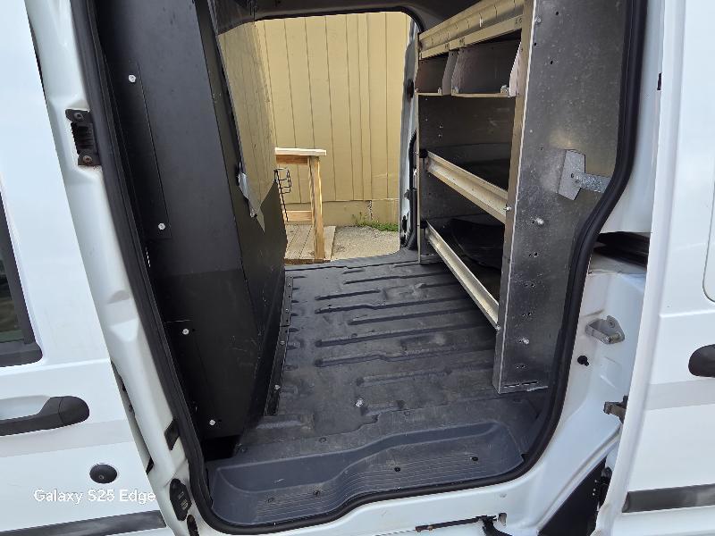 Ford Transit Connect XL with Side and Rear Door Glass 2011