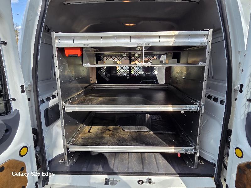 Ford Transit Connect XL with Side and Rear Door Glass 2011