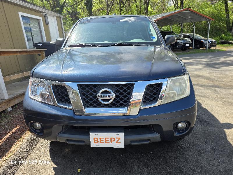 Nissan Frontier SL Crew Cab 5AT 4WD 2015