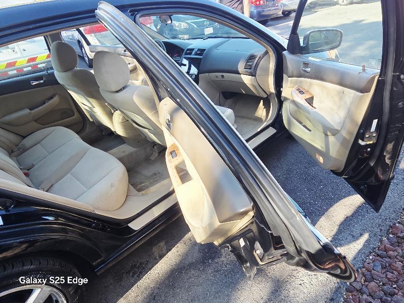 Honda Accord EX Sedan AT 2005